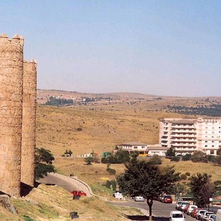 Hotel Sercotel Cuatro Postes Ávila Εξωτερικό φωτογραφία