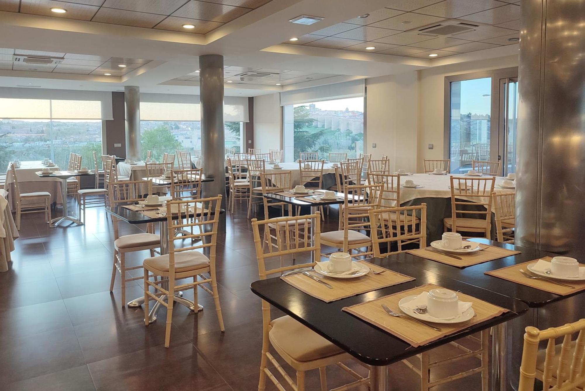 Hotel Sercotel Cuatro Postes Ávila Εξωτερικό φωτογραφία