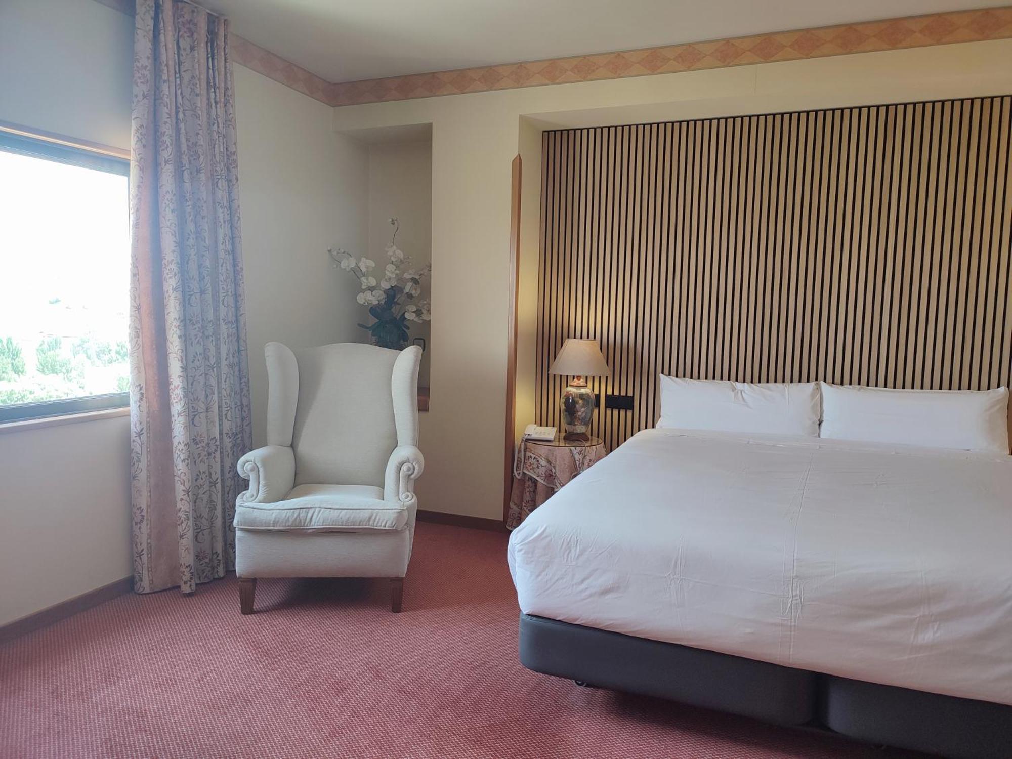 Hotel Sercotel Cuatro Postes Ávila Εξωτερικό φωτογραφία