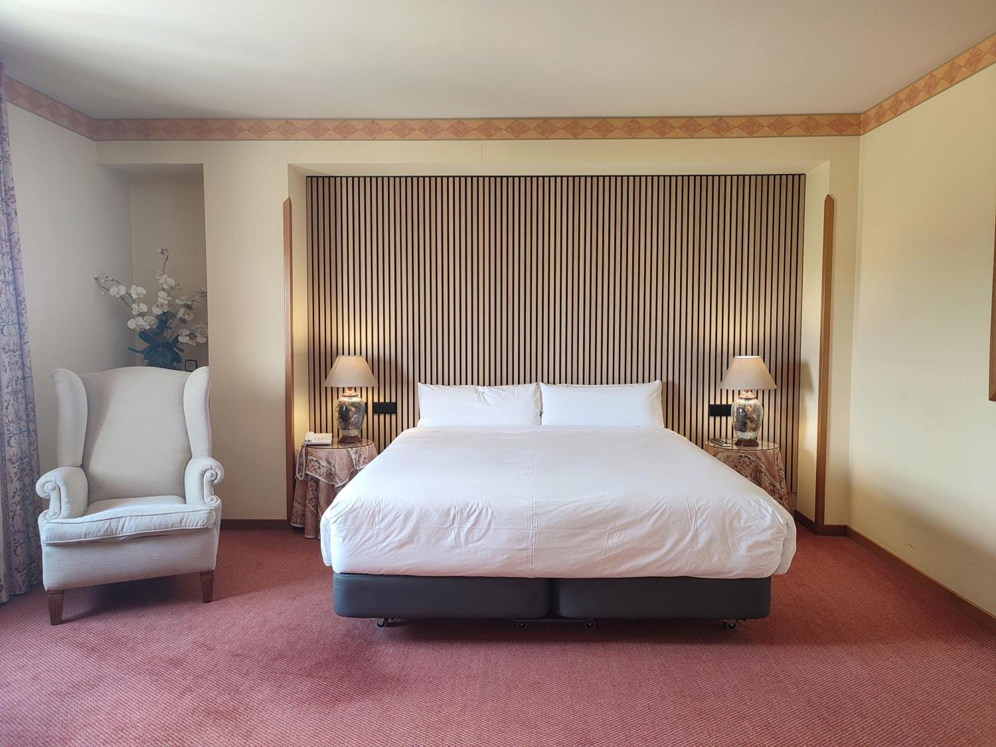 Hotel Sercotel Cuatro Postes Ávila Εξωτερικό φωτογραφία
