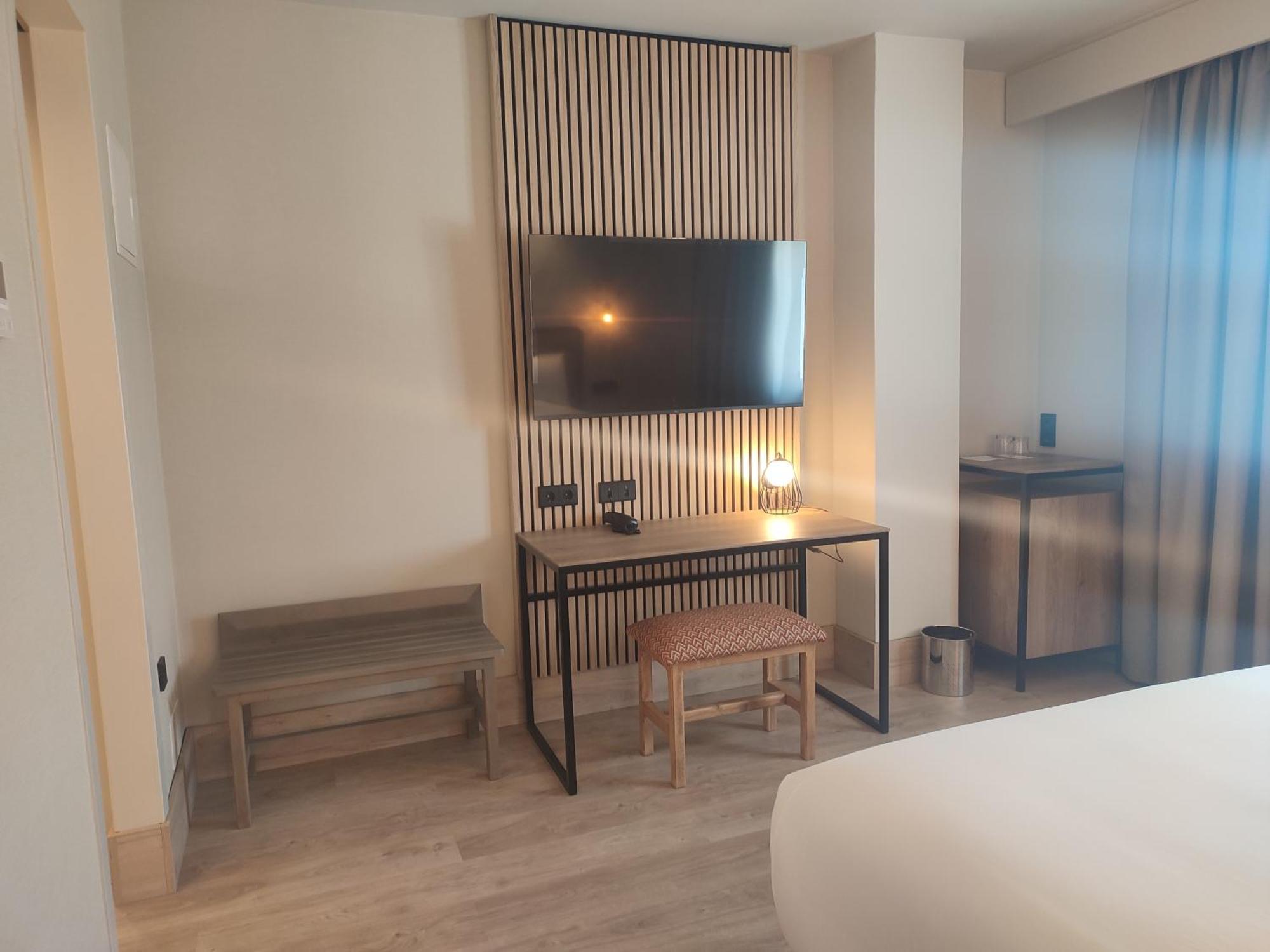 Hotel Sercotel Cuatro Postes Ávila Εξωτερικό φωτογραφία