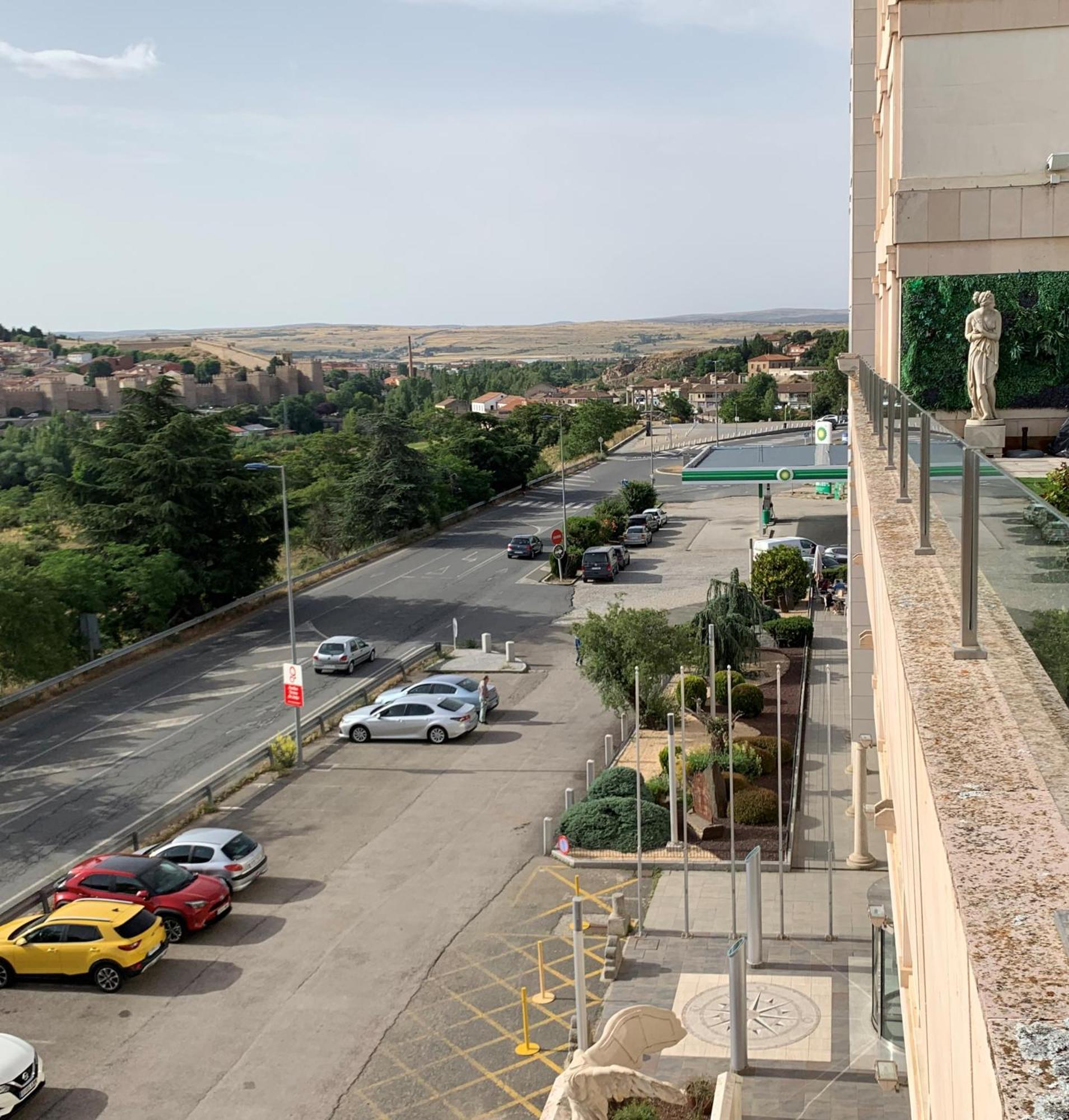 Hotel Sercotel Cuatro Postes Ávila Εξωτερικό φωτογραφία