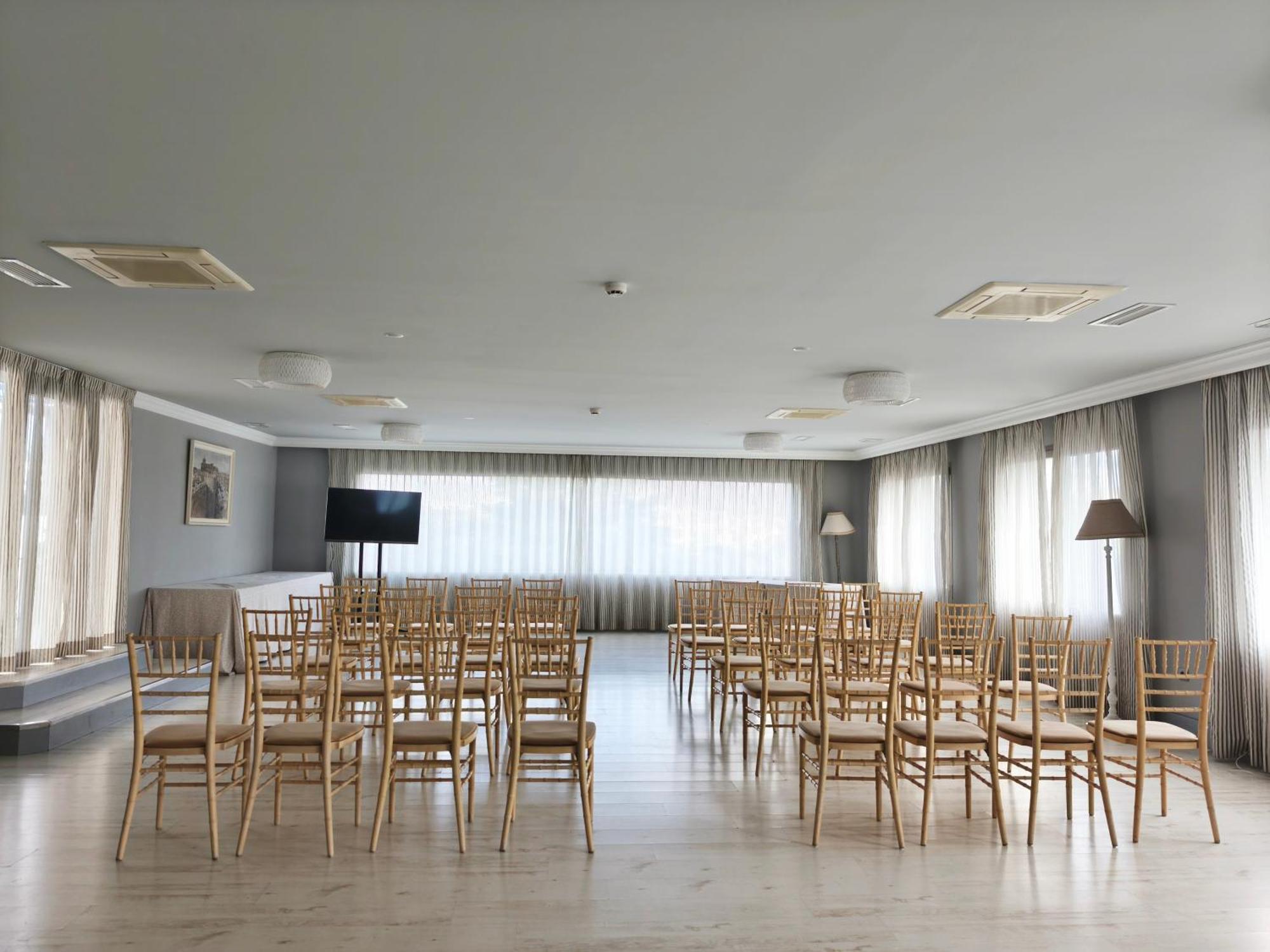 Hotel Sercotel Cuatro Postes Ávila Εξωτερικό φωτογραφία