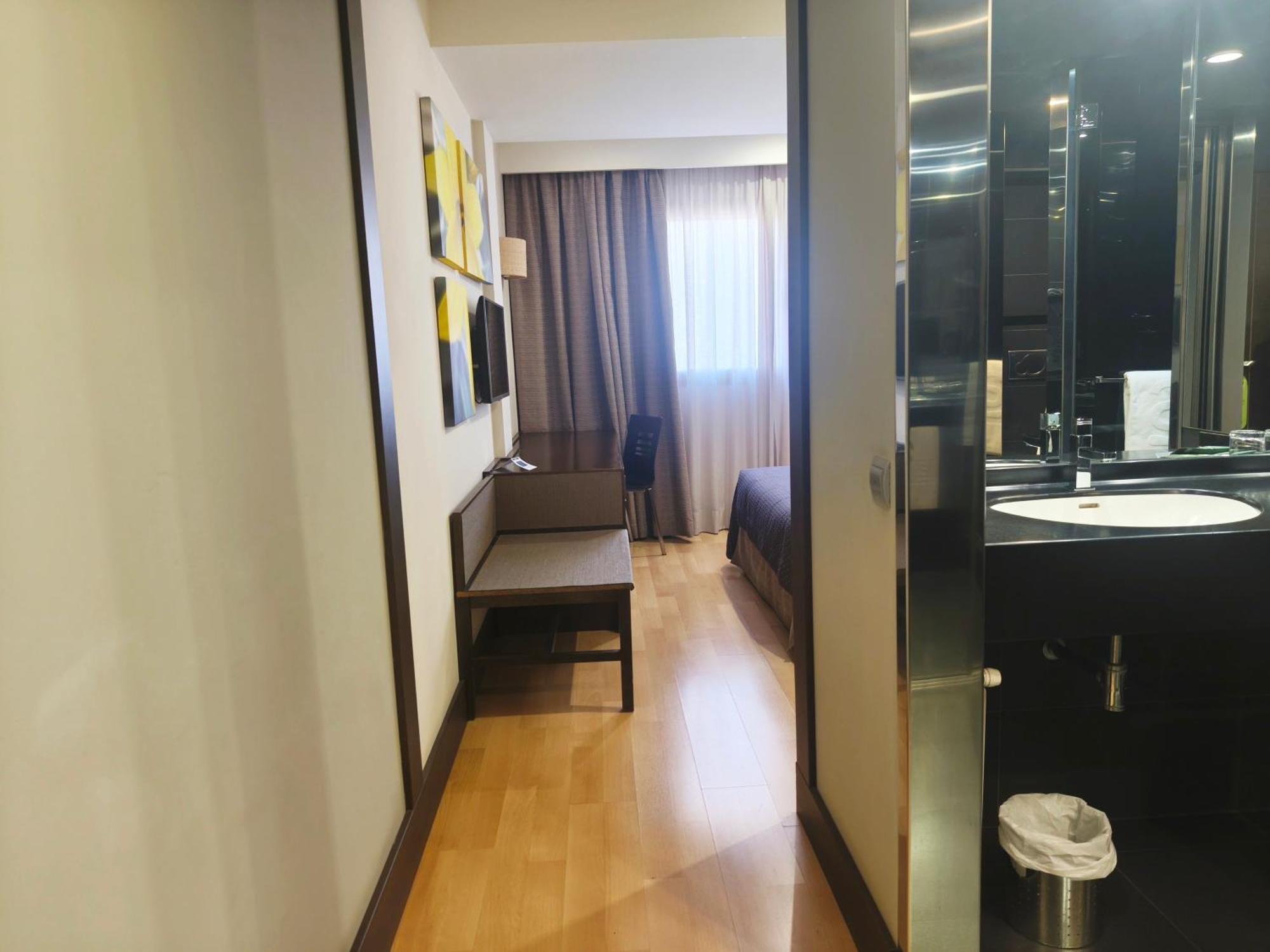 Hotel Sercotel Cuatro Postes Ávila Εξωτερικό φωτογραφία